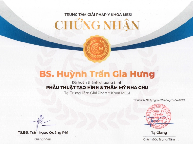 Chứng nhận phẫu thuật tạo hình